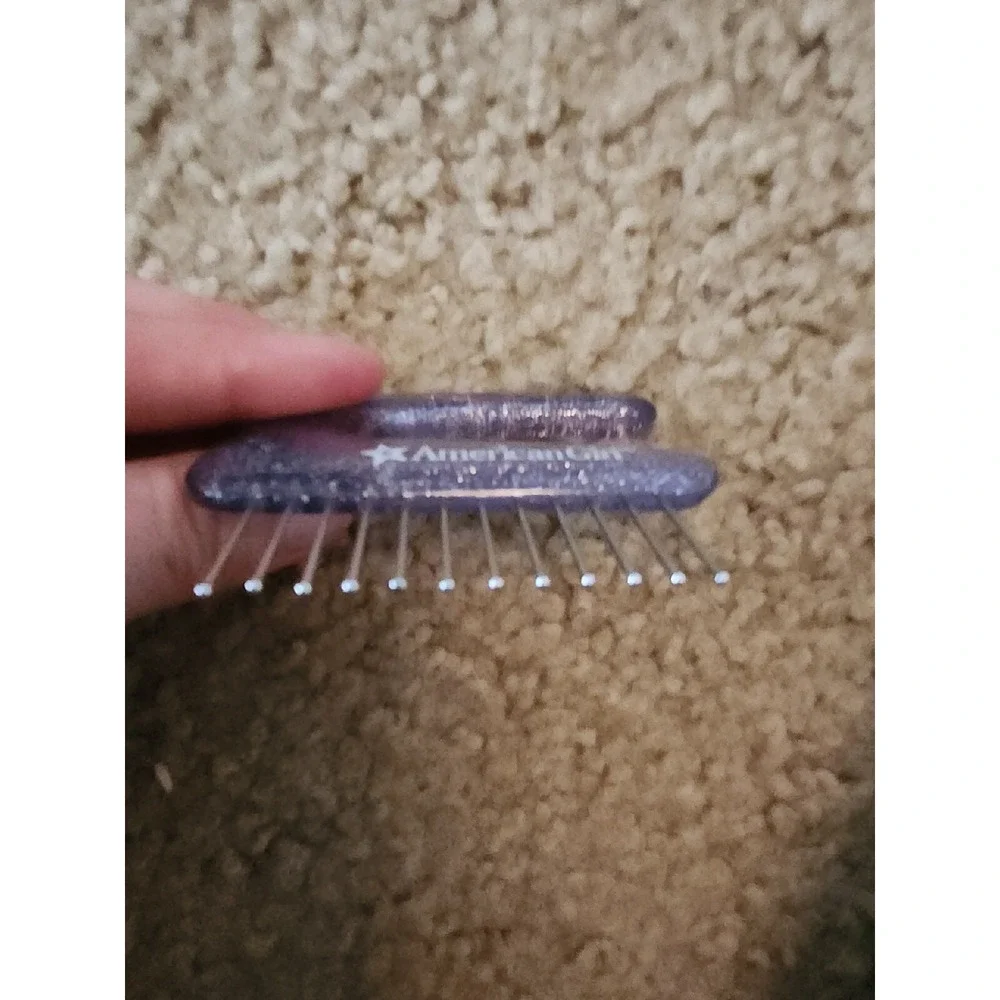 American Girl Hair‎ Pick Sparkly Silver Glitter Purple Wire Comb Detangler Brush